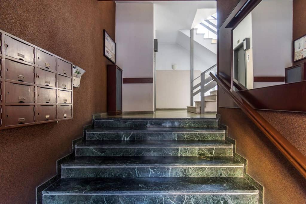 Brand New Decorated Flat For 4 Ppl In Pagrati Apartamento Atenas Exterior foto